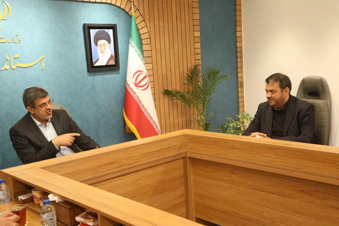 دیدار مدیرعامل سیمرغ با استاندار یزد - 02