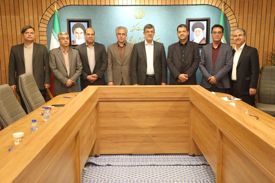 دیدار مدیرعامل سیمرغ با استاندار یزد - 01